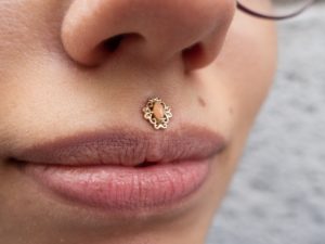 Philtrum avec marquise de corail BVLA